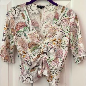 Adorable Topshop shirt with gorgeous pattern.
